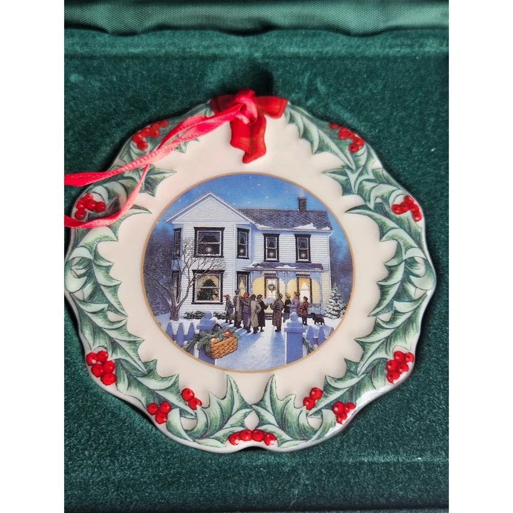 Longaberger Collectors Club 1997 Christmas Ornament